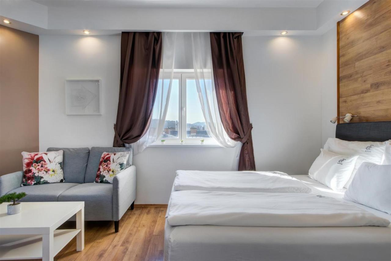 Premium Studio Szervita Square Budapest Exterior photo